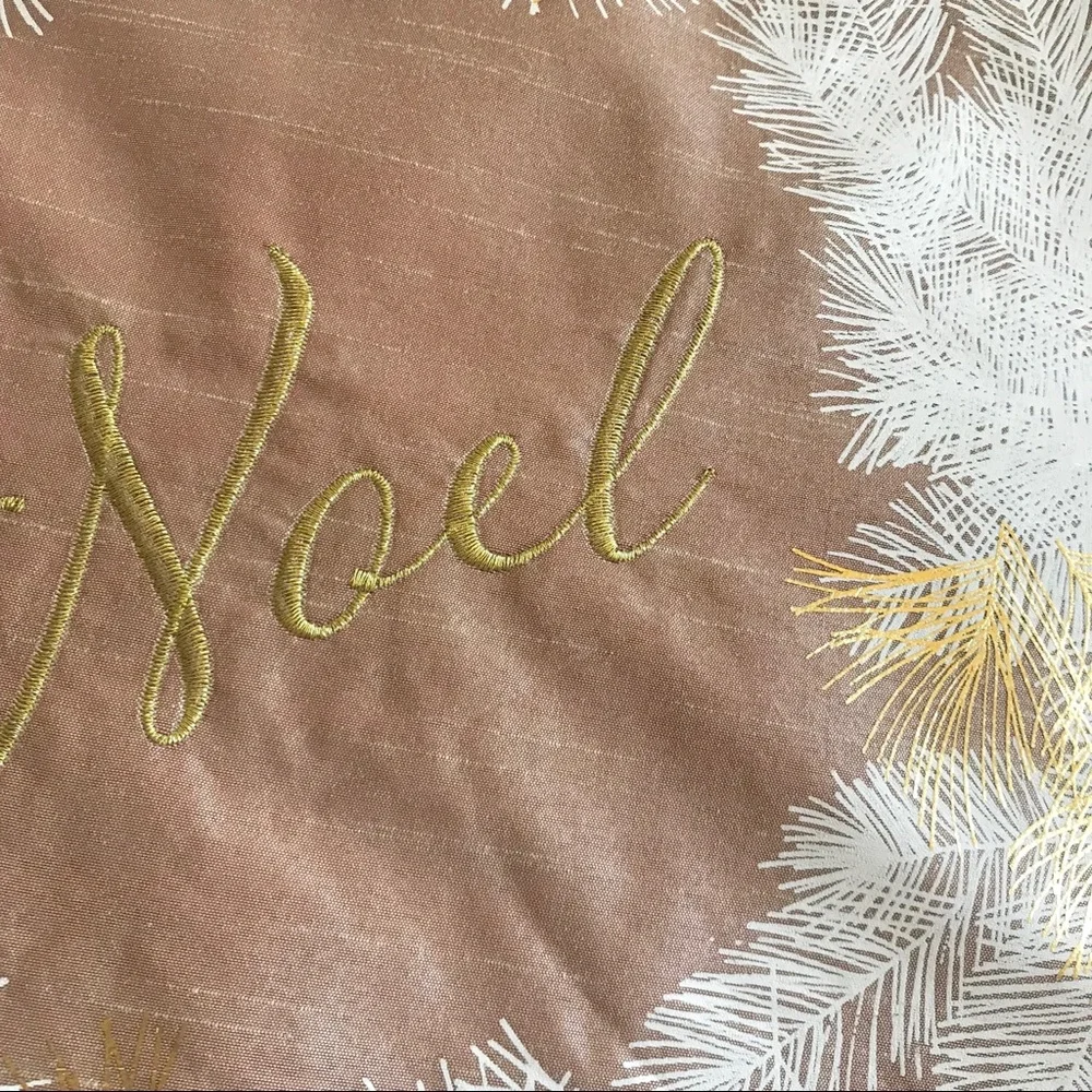 Blush Champagne Christmas Placemats Lot x 4